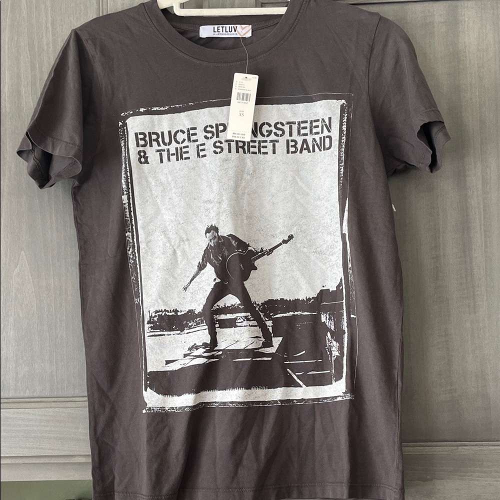 Anthropologie Men's Charcoal Graphic Band Tee - White Print